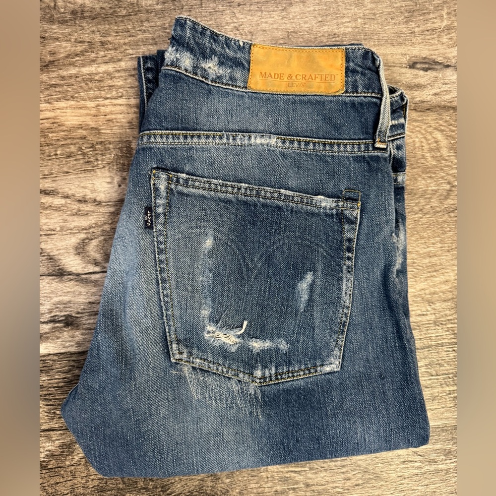 Woman’s Made & Crafted Levi’s Woman’s Distressed Selvedge